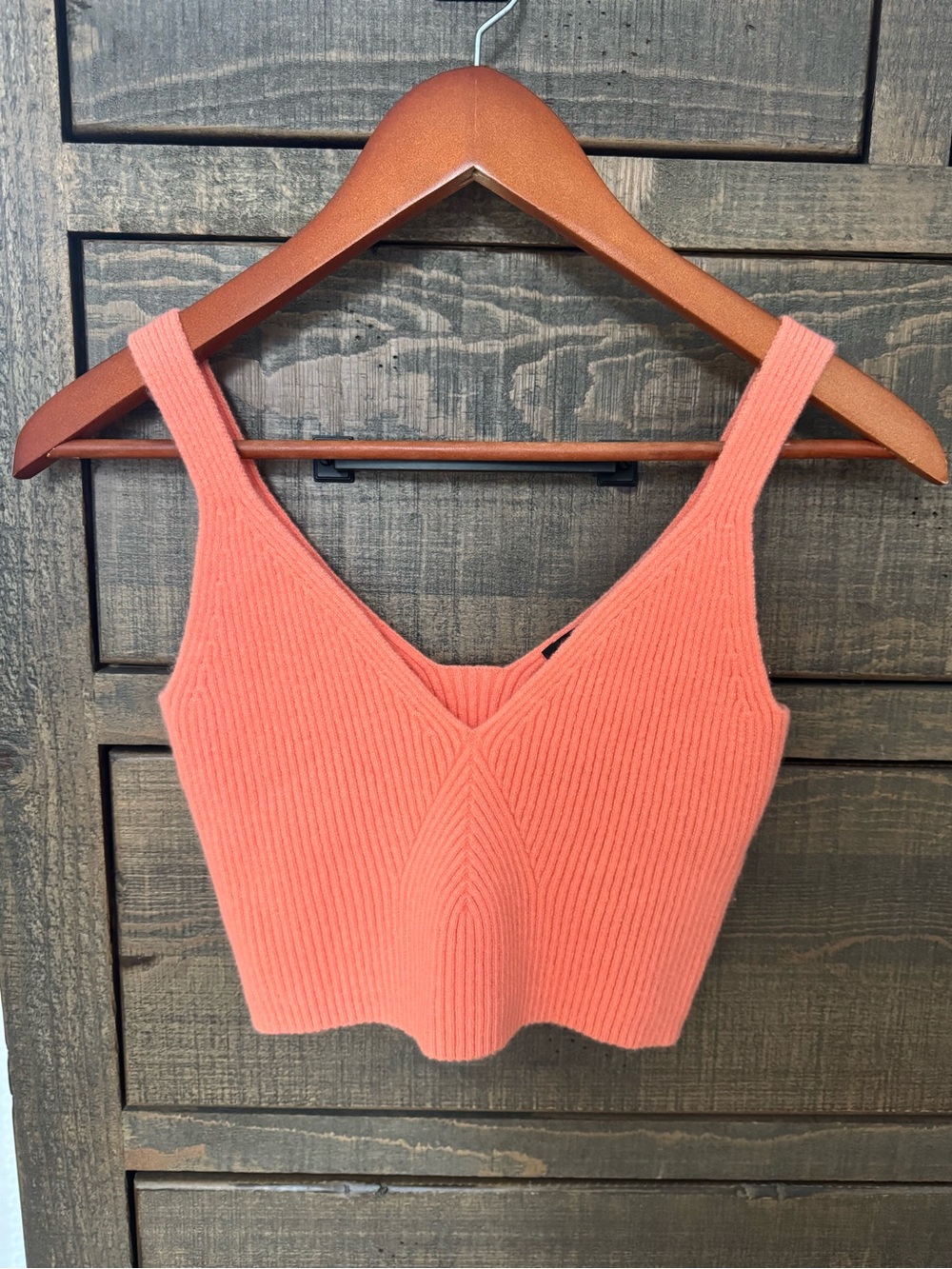 J. Crew Coral Ribbed Cashmere blend V-Neck Cropped Tank, size small